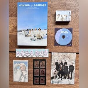 NEW!! BTS JUNGKOOK Winter Package 2021 DVD Pouch Photo Card Film